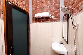 OYO Capital O 1808 New Bandungan Indah