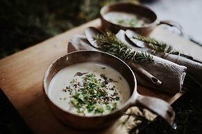 Magical Pond Nature Igloos