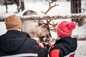 Magical Pond Nature Igloos
