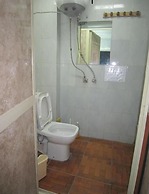 Safary Hotel - Hostel