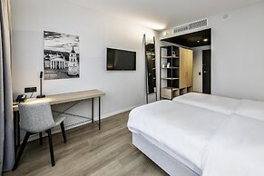 Park Inn by Radisson Vilnius Airport Hotel & Conference Centre