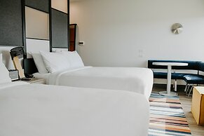 Aloft Omaha West