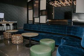 Aloft Omaha West