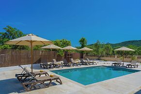 Barbara Ann Apartments