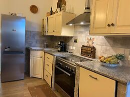 FANTASTICO BUDONI TAUNANELLA