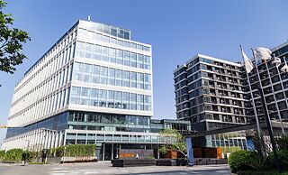 Crowne Plaza Shenzhen World Exhibition and Convention Center by IHG