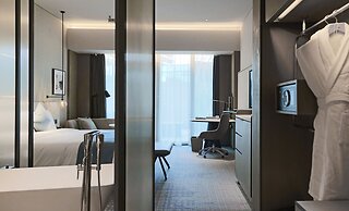 Crowne Plaza Shenzhen World Exhibition and Convention Center by IHG