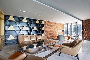 Crowne Plaza Shenzhen World Exhibition and Convention Center by IHG