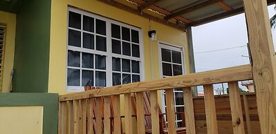 Pal's on the Beach - A Gold Standard Hotel