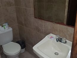 Pal's on the Beach - A Gold Standard Hotel