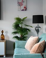 Cromwell Road Apartments