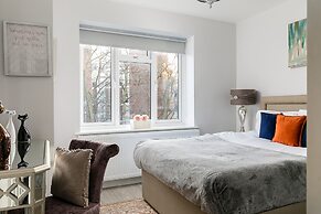 Cromwell Road Apartments