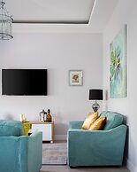 Cromwell Road Apartments