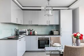 Cromwell Road Apartments