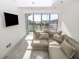 Angorfa - Trearddur Bay