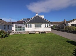 Angorfa - Trearddur Bay