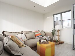 Angorfa - Trearddur Bay