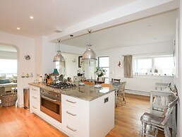 Angorfa - Trearddur Bay