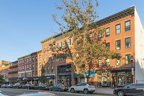 Deedee's Downtown Hoboken 2