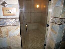 Edgewater Studio One bath EWJP