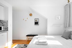 Porto Belomonte Studios