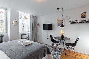 Porto Belomonte Studios