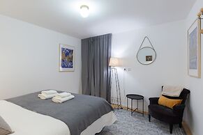 Porto Belomonte Studios