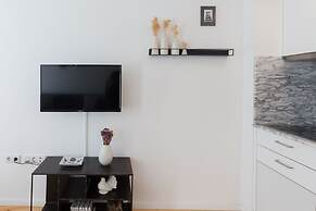 Porto Belomonte Studios