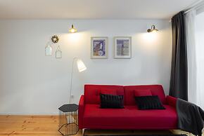 Porto Belomonte Studios