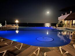 Beach and Ocean Front Apartments 1