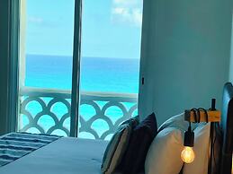 Beach and Ocean Front Apartments 1