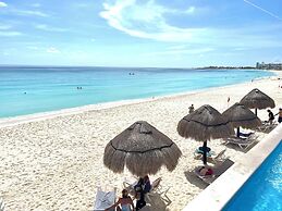 Beach and Ocean Front Apartments 1