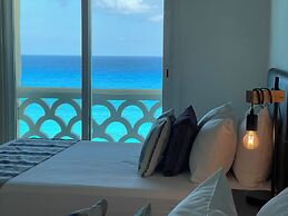 Beach and Ocean Front Apartments 1