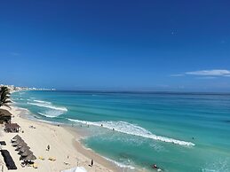 Beach and Ocean Front Apartments 1