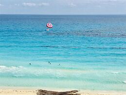 Beach and Ocean Front Apartments 1