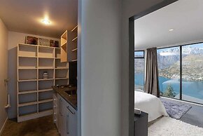 Modern Alpine Living with Spectacular View