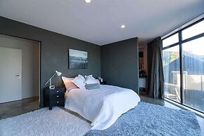 Modern Alpine Living with Spectacular View