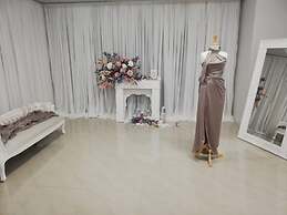 Jewel In the West 48A