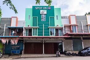 OYO 1917 Mamora Homestay