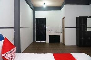 OYO 1861 Martha Guest House