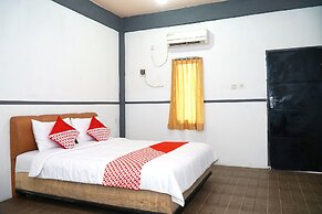 OYO 1861 Martha Guest House