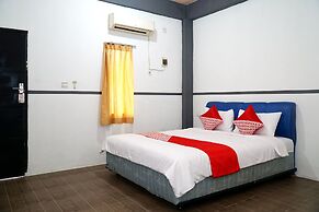 OYO 1861 Martha Guest House