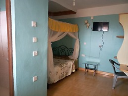 Prestige Guest Lodge