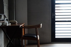 CoffeeLoft Inn &  Café