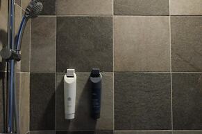 CoffeeLoft Inn &  Café