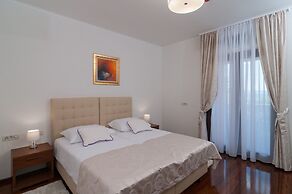 Luxury Rooms near Beach