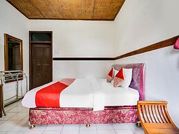 OYO 2157 Pondok Gembyang Air Panas Alam