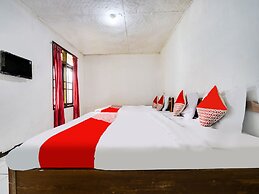 OYO 2157 Pondok Gembyang Air Panas Alam