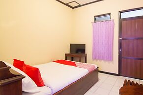 OYO 2162 Pondok Wisata Sri Widodo