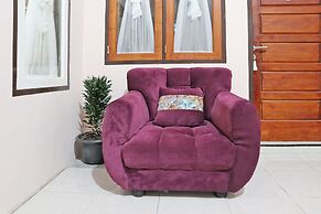 OYO 2192 D'ostha HomeStay Syariah